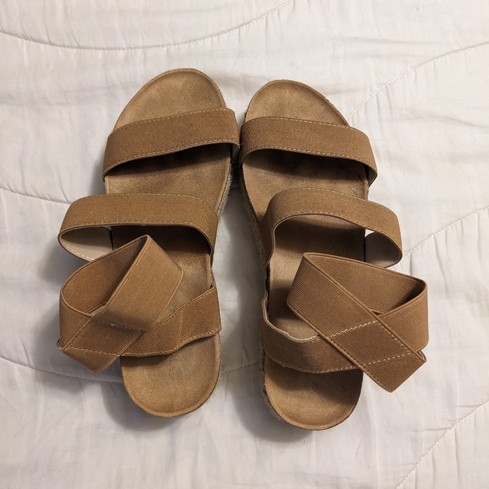 Nature Breeze Tan Espadrilles Stretchy Sandals Size 8.5